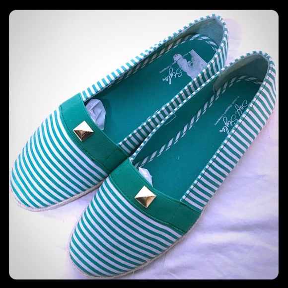 Hush Puppies Shoes - Hush Puppies Flat Shoes
